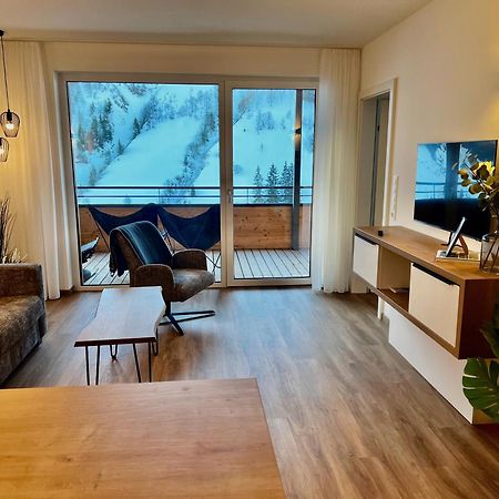 Alpenstolz Damuels Haus 2 - Stilvoll Urlauben In Den Bergen Apartman Kültér fotó